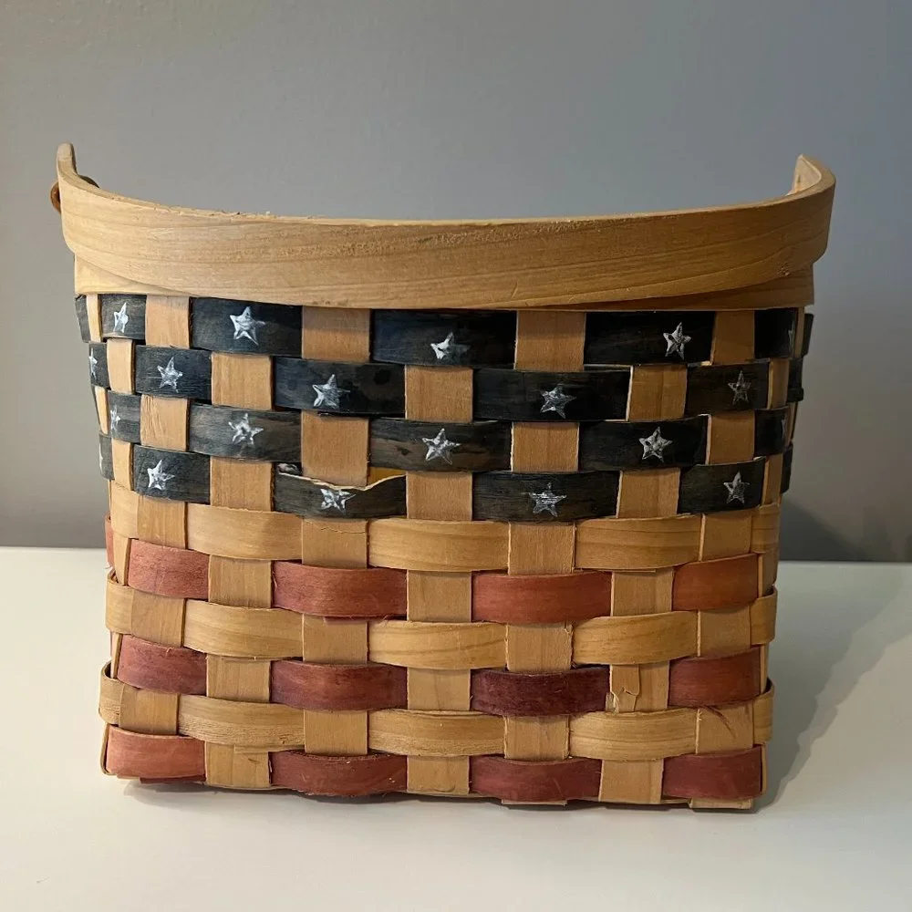 Lot of 2 Baskets